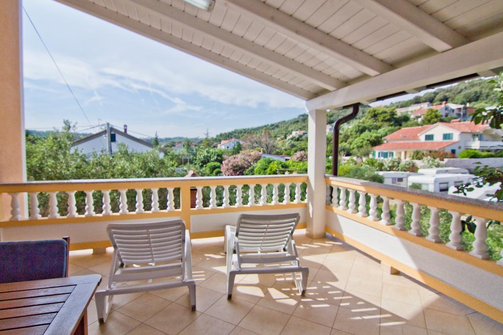 Foric Apartments With Outdoor Heated Pool ราบ ห้อง รูปภาพ