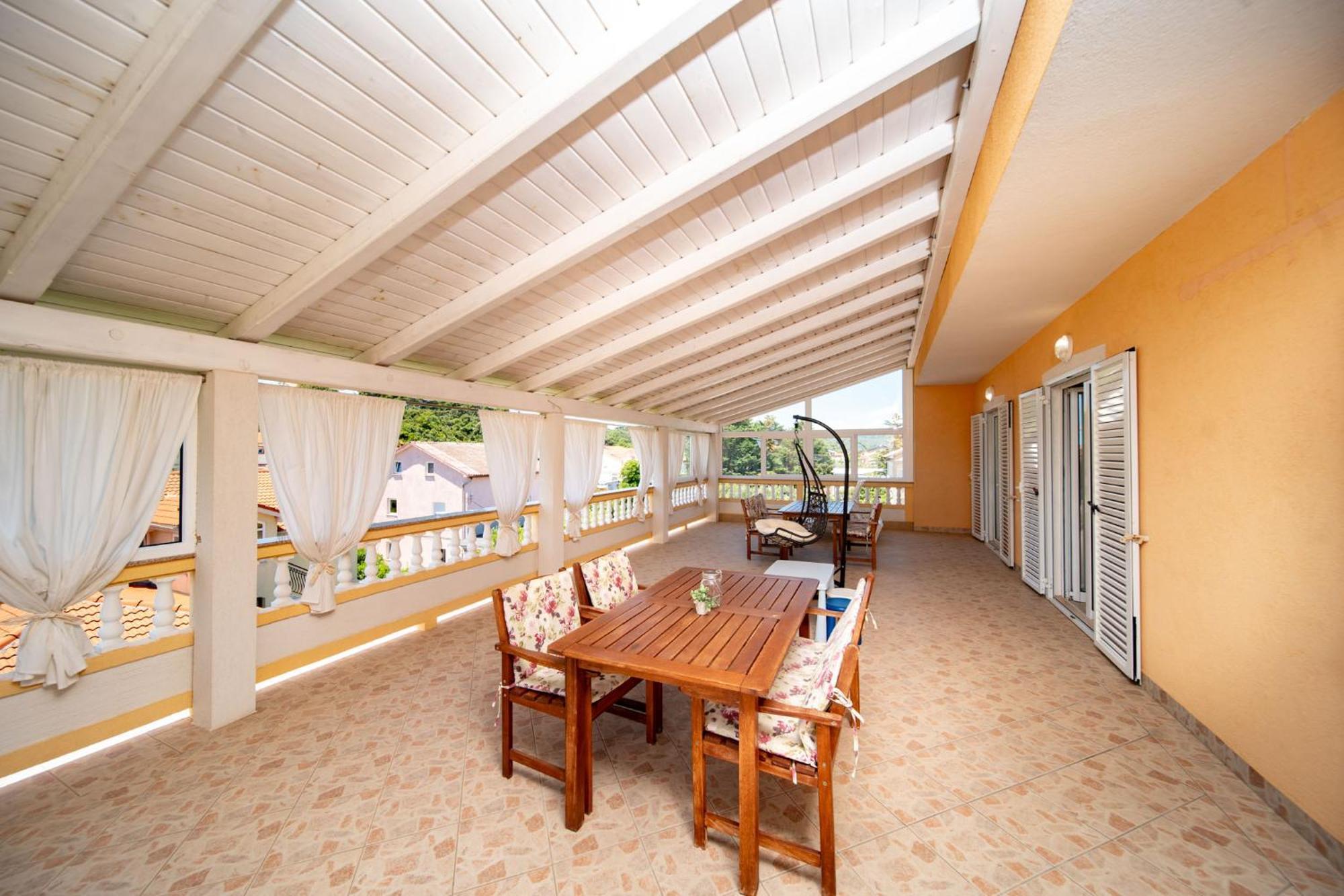Foric Apartments With Outdoor Heated Pool ราบ ภายนอก รูปภาพ