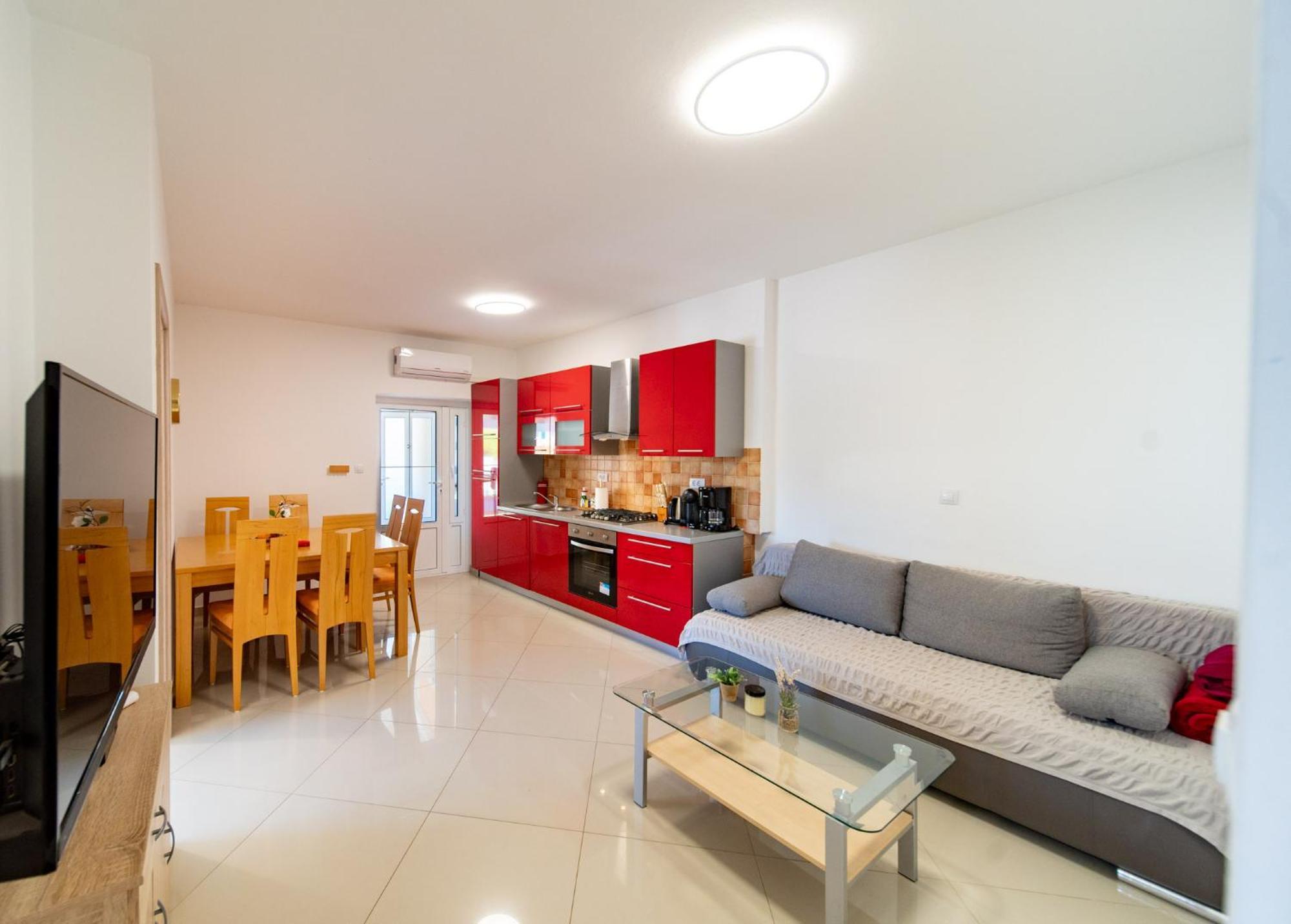 Foric Apartments With Outdoor Heated Pool ราบ ภายนอก รูปภาพ