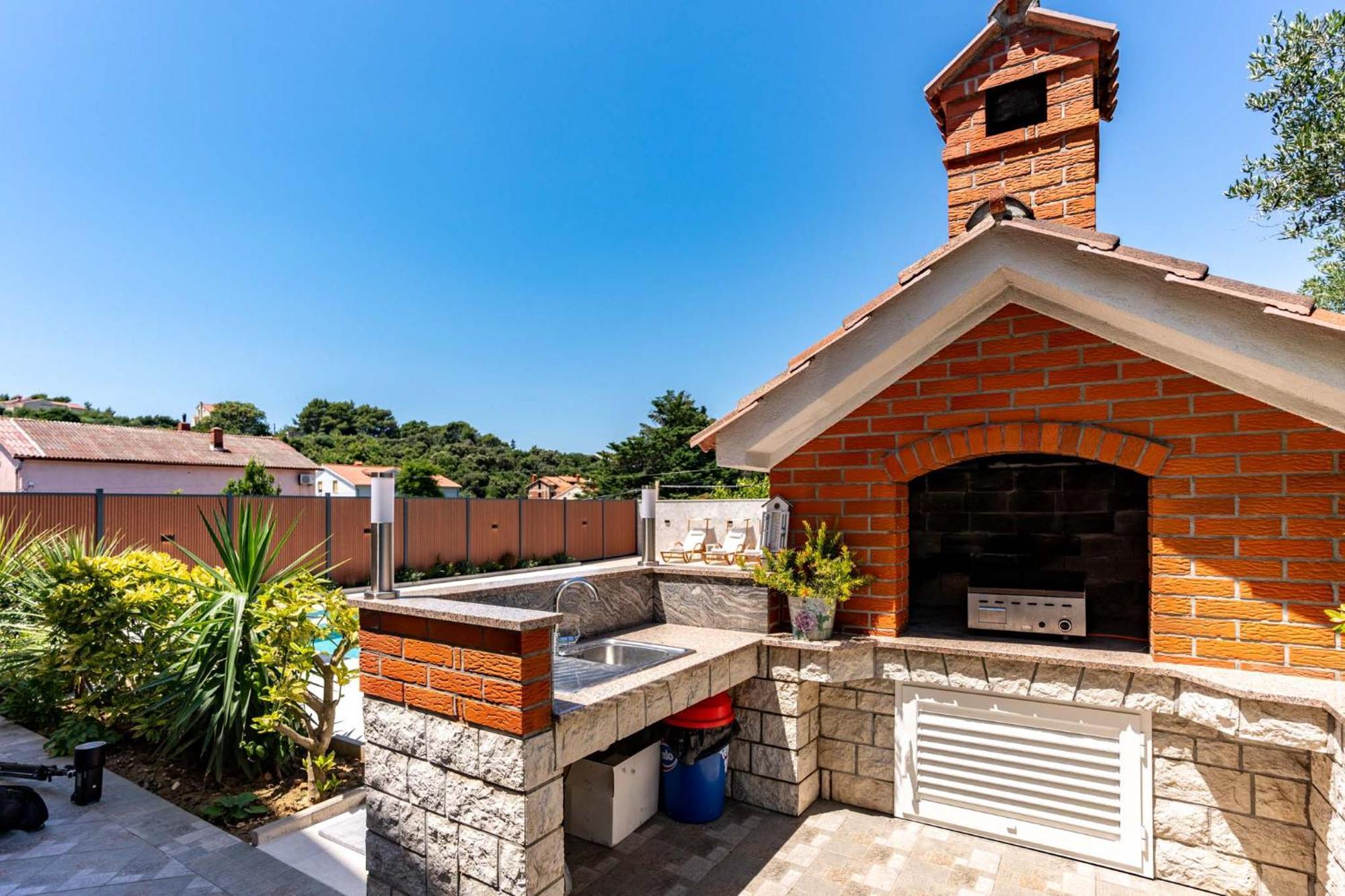 Foric Apartments With Outdoor Heated Pool ราบ ภายนอก รูปภาพ