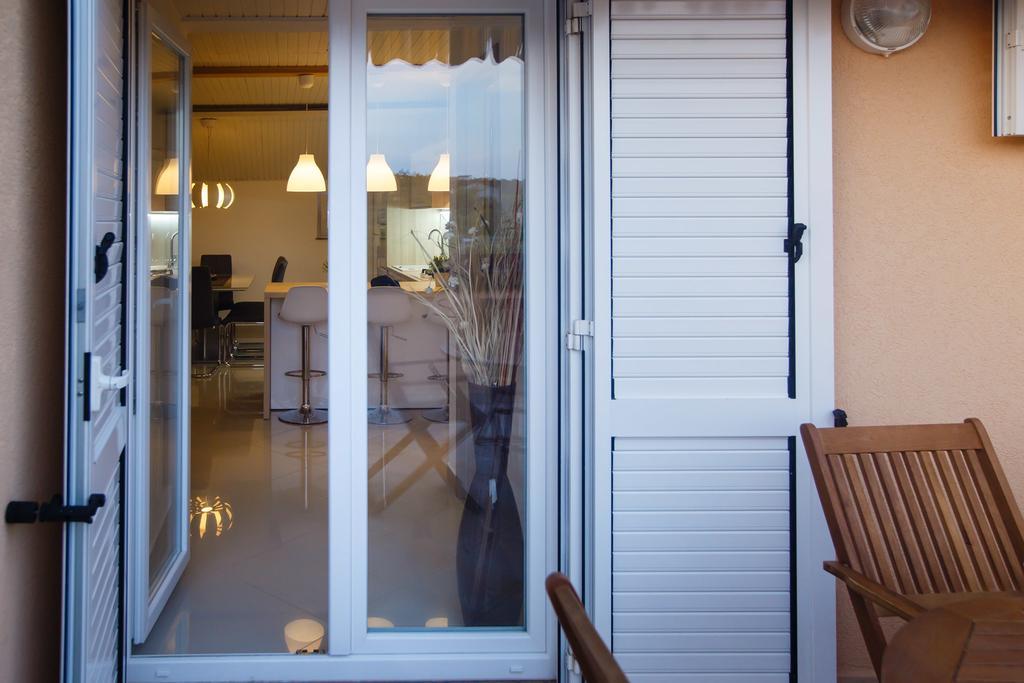 Foric Apartments With Outdoor Heated Pool ราบ ภายนอก รูปภาพ